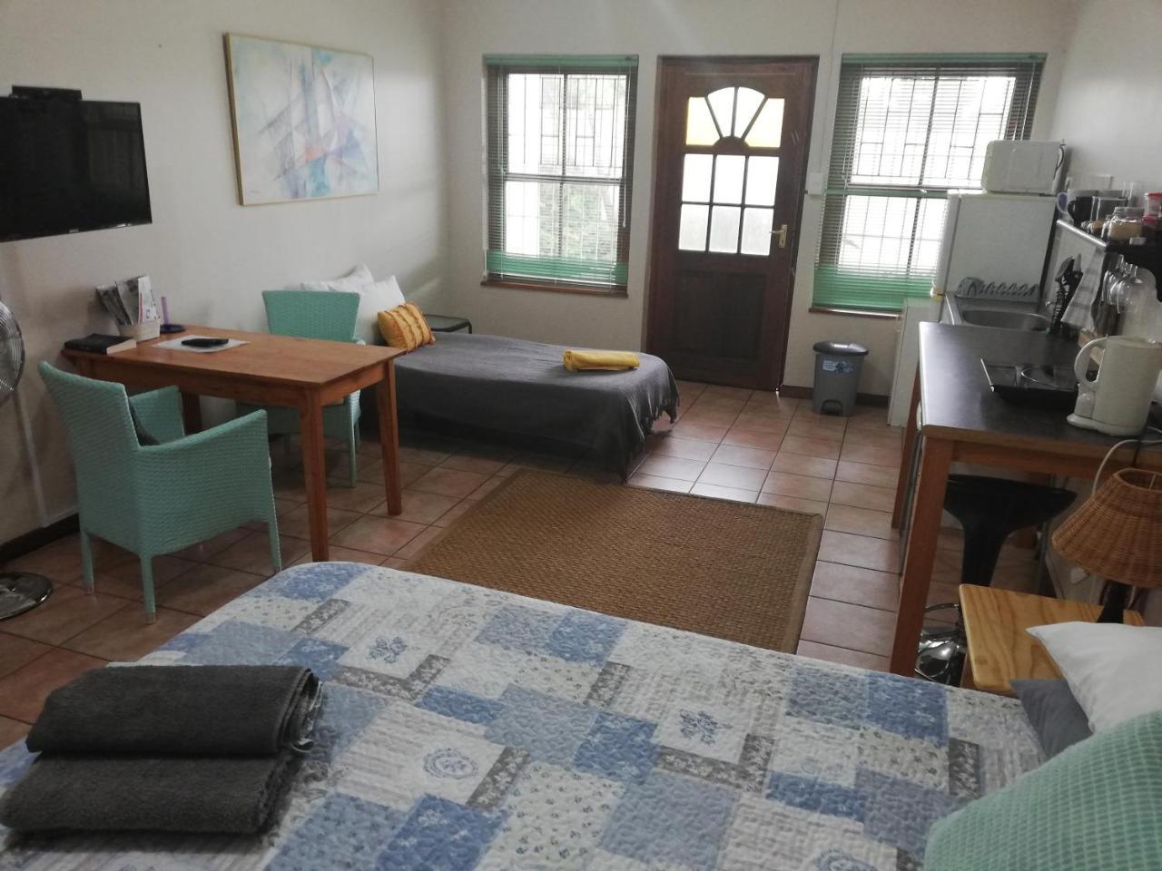 Rhodes Lodge Stellenbosch Eksteriør bilde